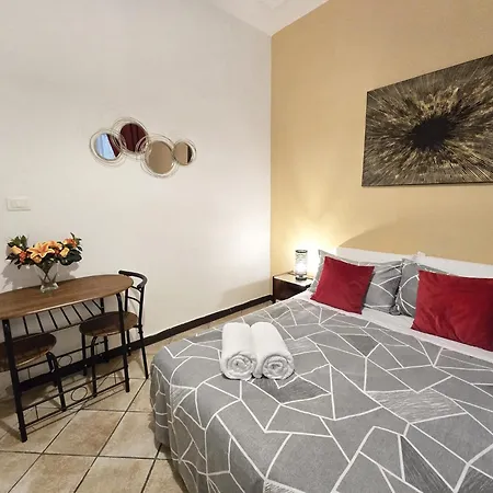 Hosting Flats Hospety Group * Roma