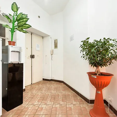 Hosting Flats Hospety Group Pensión Roma