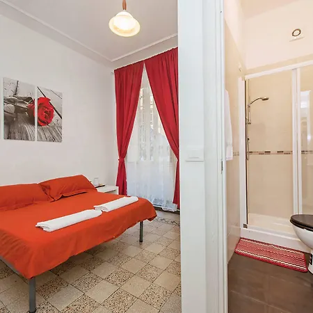 Casa de hóspedes Hosting Flats Hospety Group *