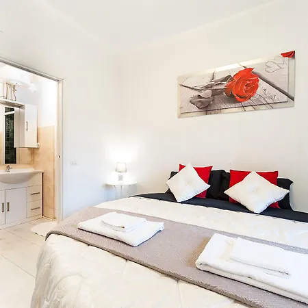 Hosting Flats Hospety Group Roma