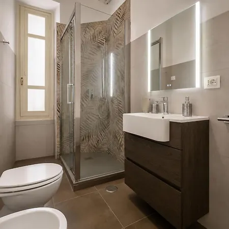 Hosting Flats Hospety Group בית הארחה רומא