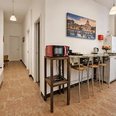 Hosting Flats Hospety Group בית הארחה רומא