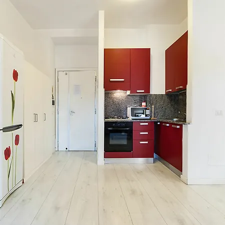 Hosting Flats בית הארחה